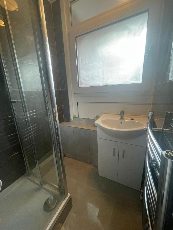 Cosy Room With Smart Tv In Central Londres Extérieur photo